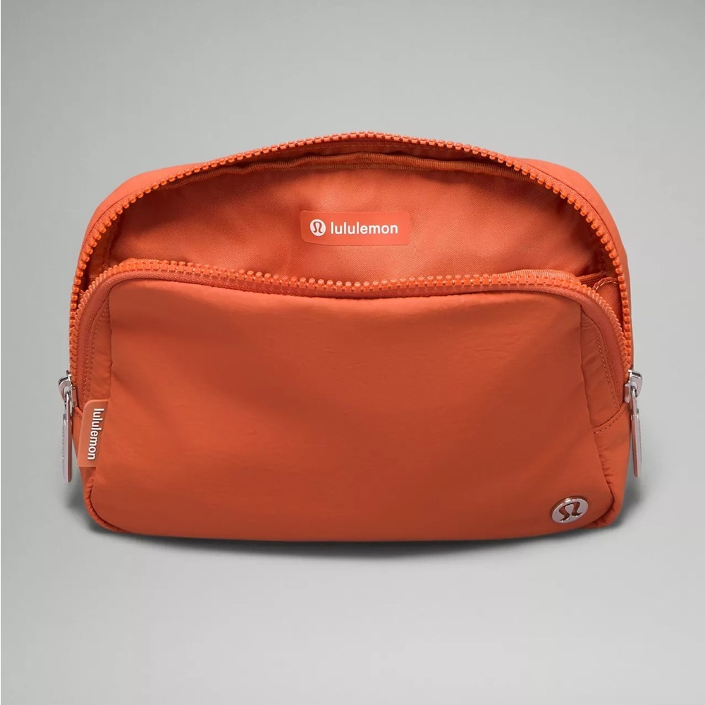 Lululemon Everywhere Belt Bag Large 2L- Burnt Apricot - Picture 5 of 6
